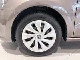 Volkswagen Polo (2016) thumbnail 2