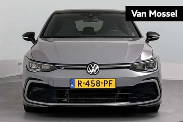 Volkswagen Golf (2022) thumbnail 1
