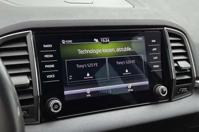 Škoda Karoq (2021) thumbnail 11