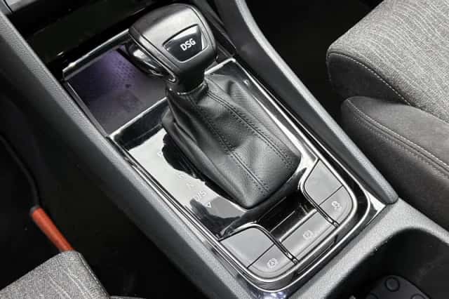Škoda Karoq (2021) thumbnail 12
