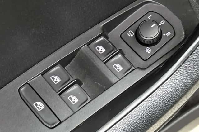 Škoda Karoq (2021) thumbnail 27