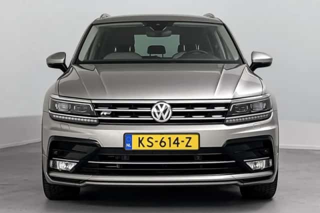 Volkswagen Tiguan (2016) thumbnail 5