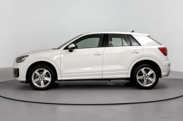 Audi Q2 (2019) thumbnail 2