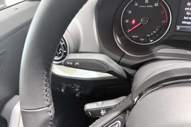 Audi Q2 (2019) thumbnail 14