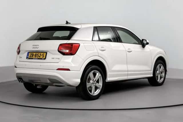 Audi Q2 (2019) thumbnail 4