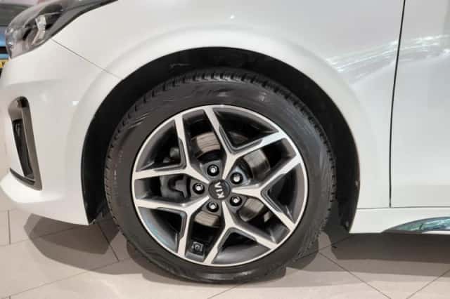 Kia Proceed (2020) thumbnail 2