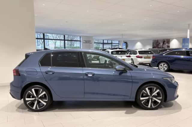 Volkswagen Golf (2026) thumbnail 6