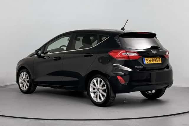 Ford Fiesta (2018) thumbnail 4