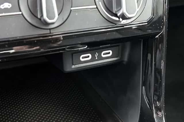 Volkswagen T-Cross (2025) thumbnail 32