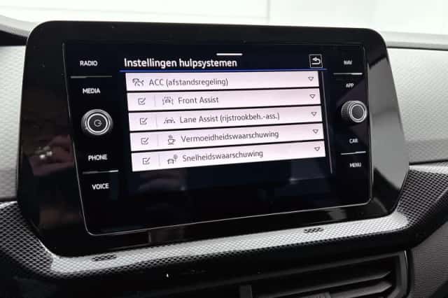 Volkswagen T-Cross (2025) thumbnail 8