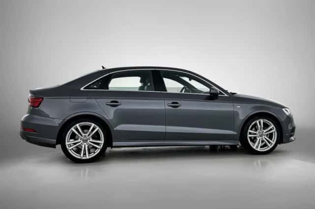 Audi A3 (2019) thumbnail 4