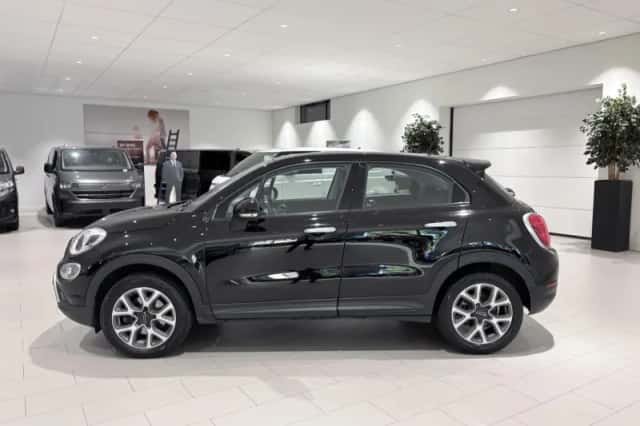 Fiat 500X (2017) thumbnail 3