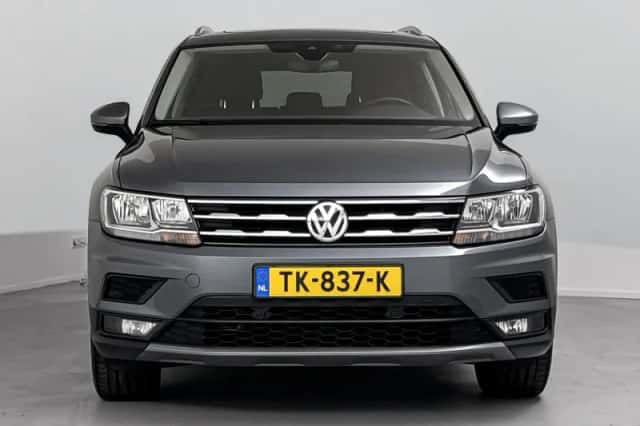 Volkswagen Tiguan (2018) thumbnail 5