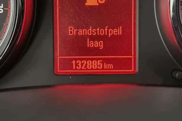 Opel Astra (2014) thumbnail 12