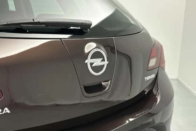 Opel Astra (2014) thumbnail 22