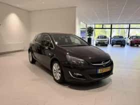Opel Astra (2014) thumbnail 7