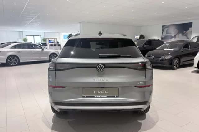 Volkswagen T-Roc (2026) thumbnail 4