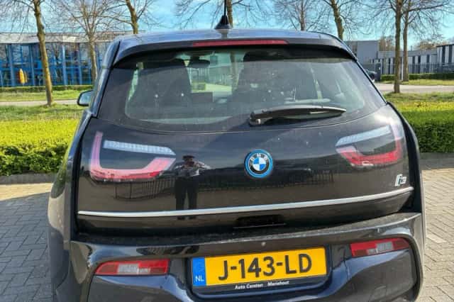 BMW i3 (2020) thumbnail 3