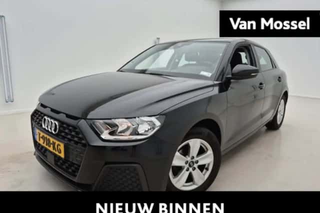 Audi A1 (2023) thumbnail 1
