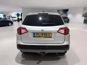 Suzuki Vitara (2017) thumbnail 4