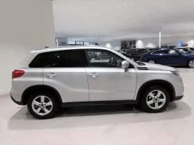 Suzuki Vitara (2017) thumbnail 6