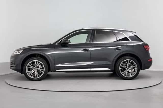 Audi Q5 (2020) thumbnail 2
