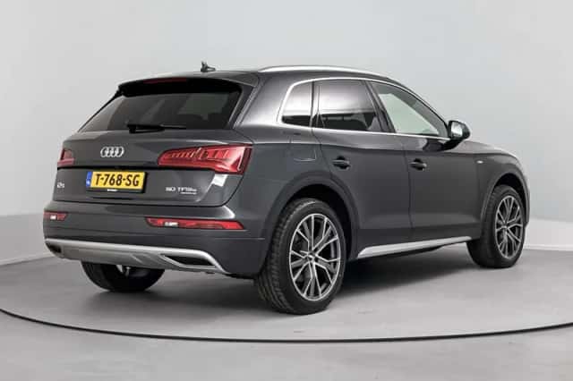 Audi Q5 (2020) thumbnail 5