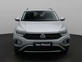 Volkswagen T-Roc (2025) thumbnail 3