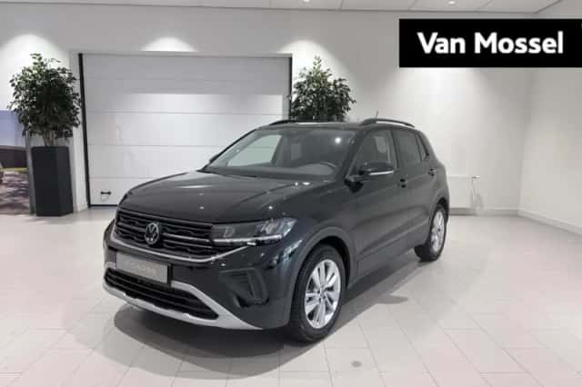 Volkswagen T-Cross (2025) thumbnail 1