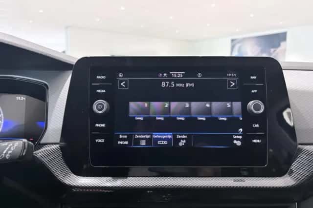 Volkswagen T-Cross (2025) thumbnail 22