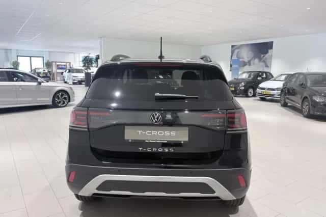 Volkswagen T-Cross (2025) thumbnail 4