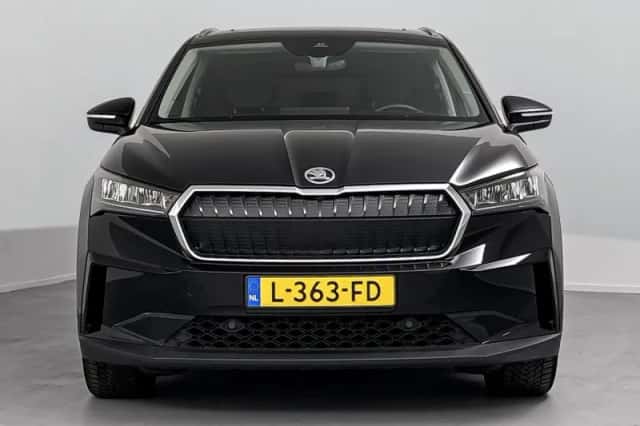 Škoda Enyaq (2021) thumbnail 5