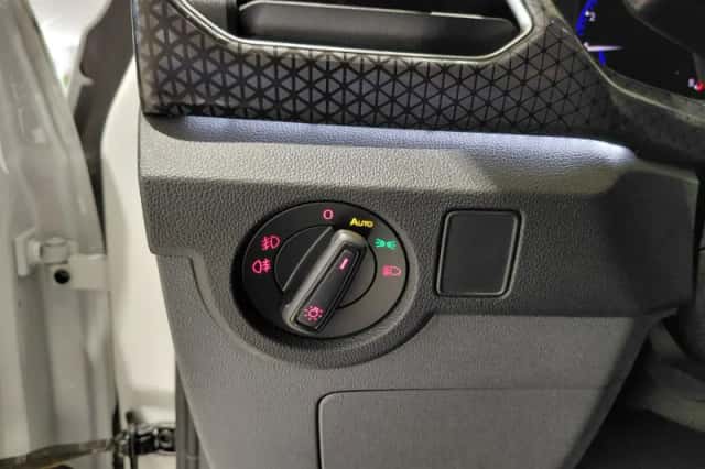 Volkswagen T-Cross (2020) thumbnail 16
