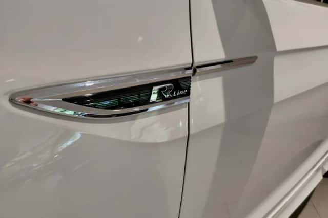 Volkswagen T-Cross (2020) thumbnail 4