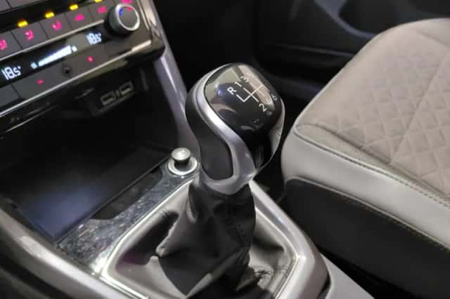 Volkswagen T-Cross (2020) thumbnail 31