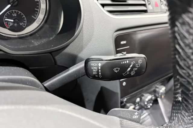 Škoda Octavia (2020) thumbnail 16