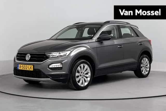 Volkswagen T-Roc (2018) thumbnail 1