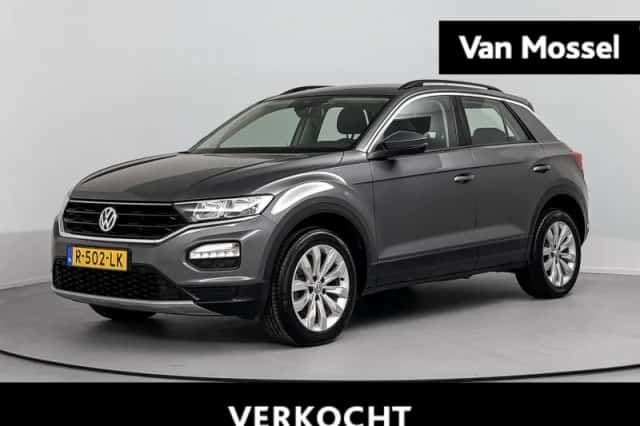 Volkswagen T-Roc (2018) thumbnail 1