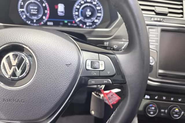 Volkswagen Tiguan (2016) thumbnail 19