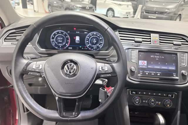 Volkswagen Tiguan (2016) thumbnail 20