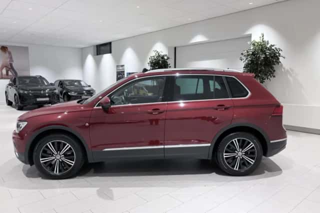 Volkswagen Tiguan (2016) thumbnail 3