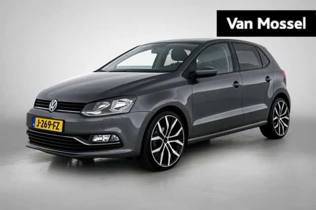 Volkswagen Polo (2018) thumbnail 1