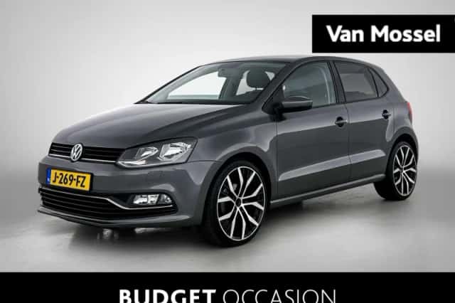 Volkswagen Polo (2018) thumbnail 1