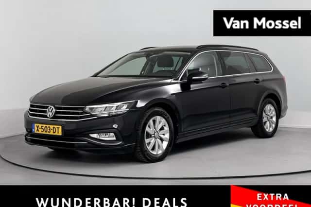 Volkswagen Passat (2020) thumbnail 1