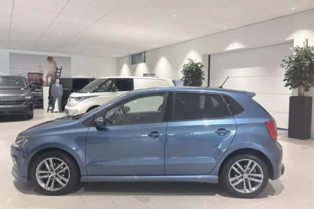 Volkswagen Polo (2016) thumbnail 3