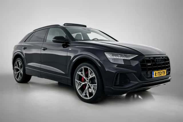 Audi Q8 (2021) thumbnail 3