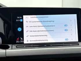 Volkswagen Golf (2022) thumbnail 14