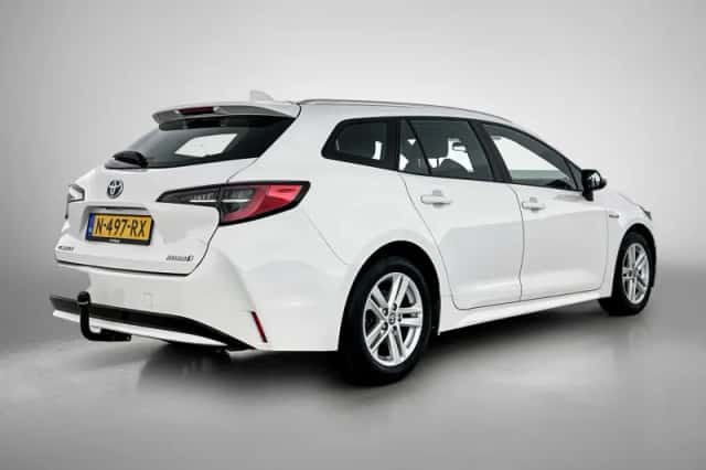 Toyota Corolla (2022) thumbnail 4