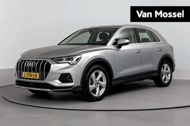 Audi Q3 (2021) thumbnail 1