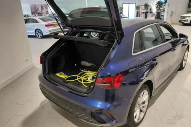 Audi A3 (2025) thumbnail 6